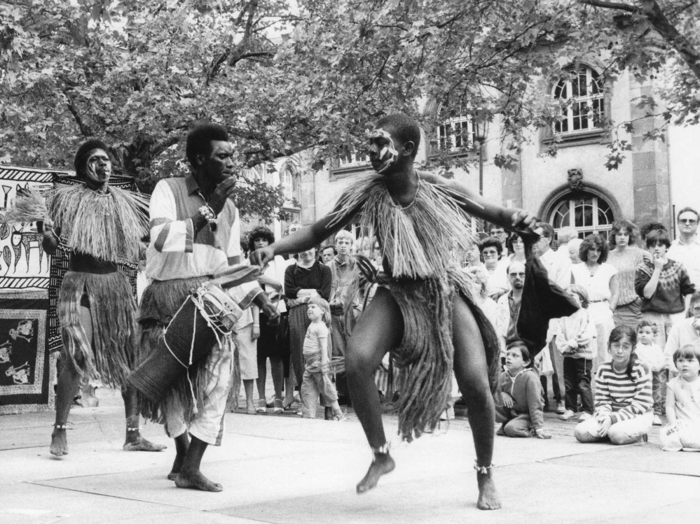 Afrikanische Tänze beim Fest im Jahr 1986